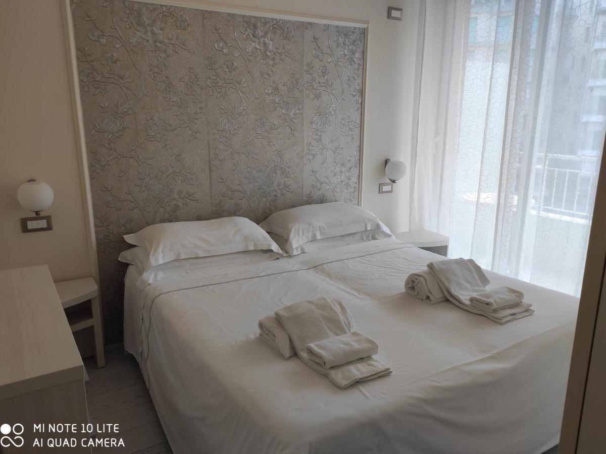 Casa Vacanze Medit Alassio Bagian luar foto
